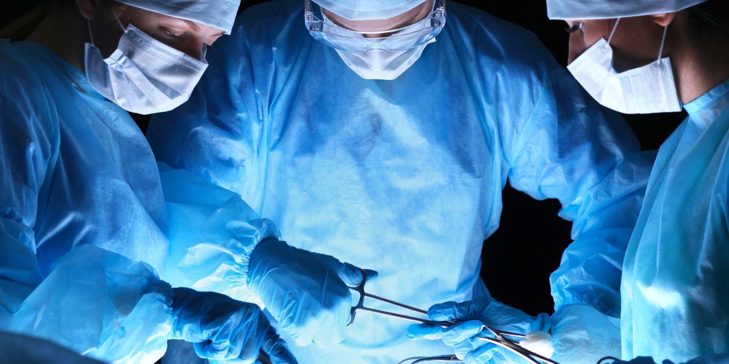 Gratë e reja me kancer gjiri, mbartëse të mutacioneve BRCA, jetëgjatësi më të lartë pas ndërhyrjeve profilaktike (RRSS)