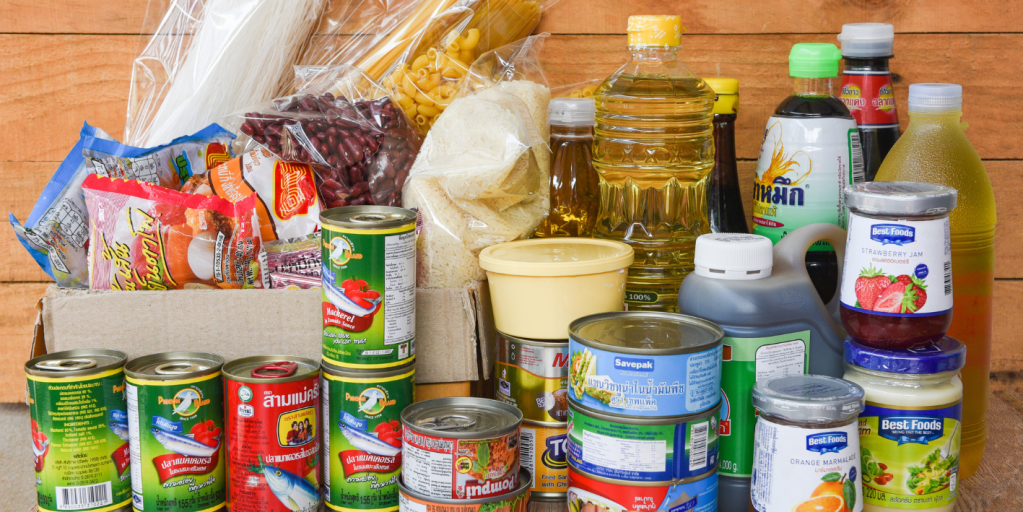 Paketimet e ushqimve me karcinogjene te kancerit te gjirit